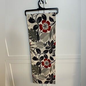 Floral Print Island/ Table Runner